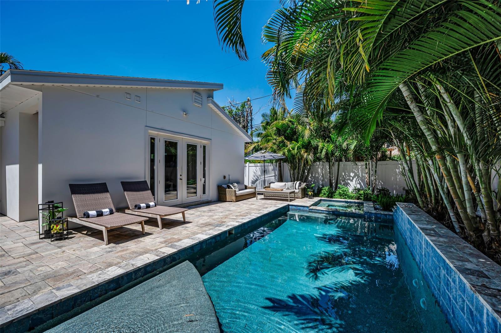 SNELL ISLE BRIGHTWATERS - Residential