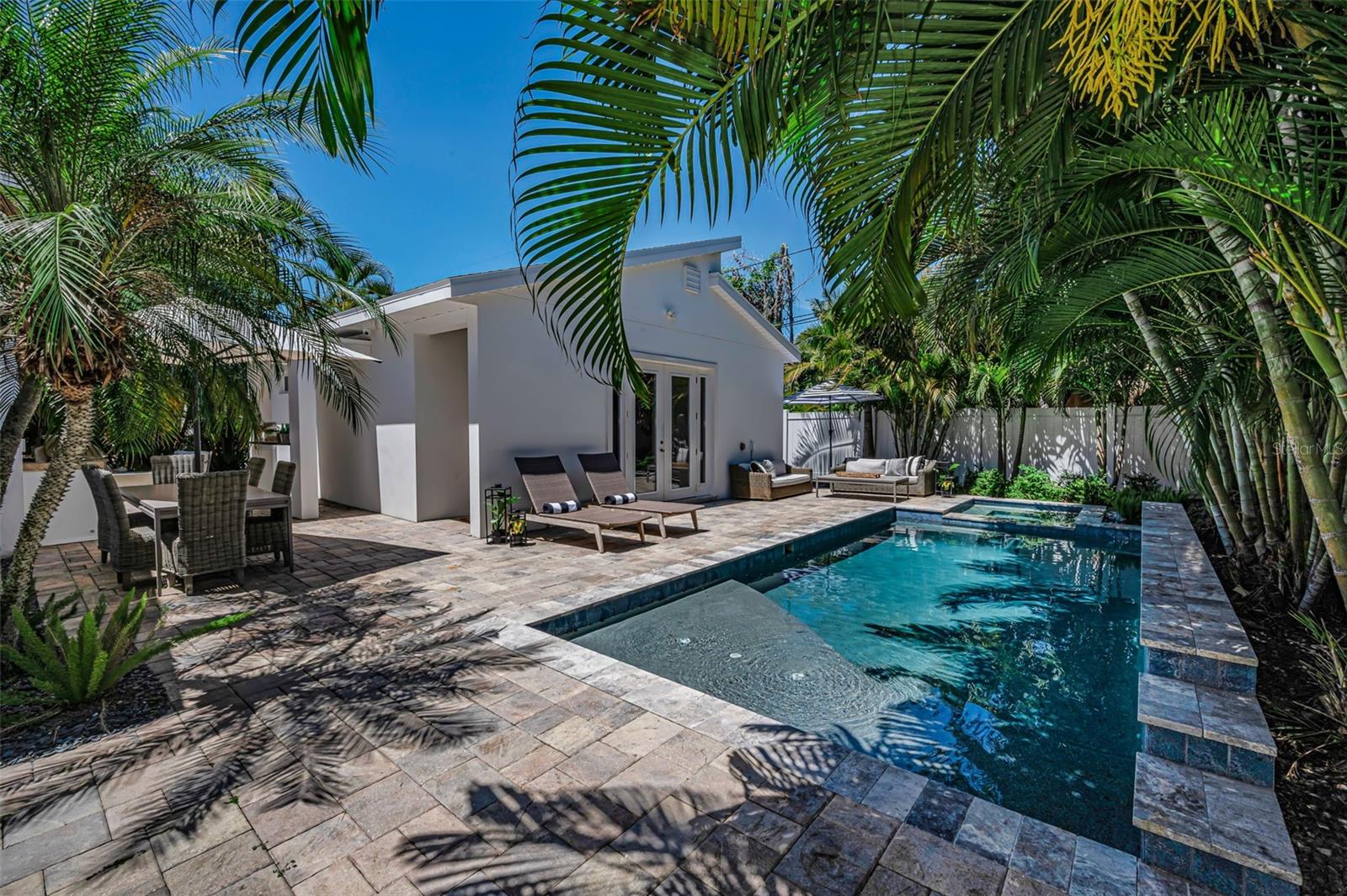 SNELL ISLE BRIGHTWATERS - Residential