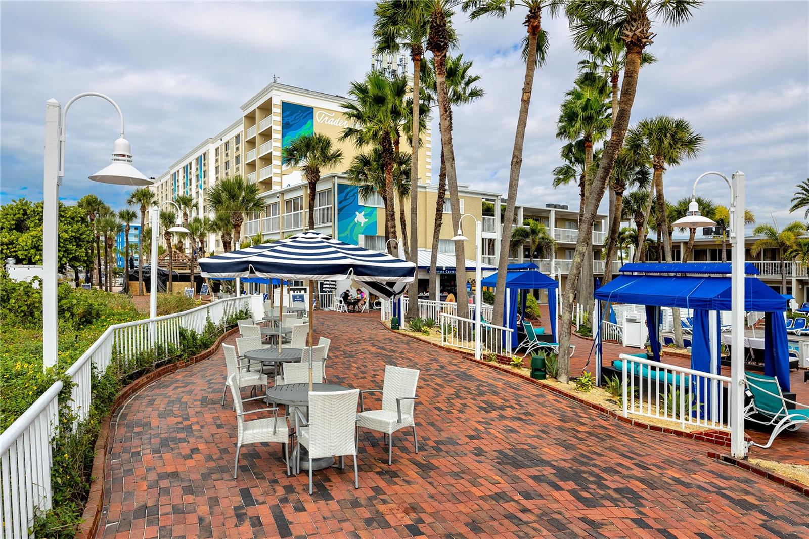 JACARANDA BEACH VILLAS CONDO - Residential