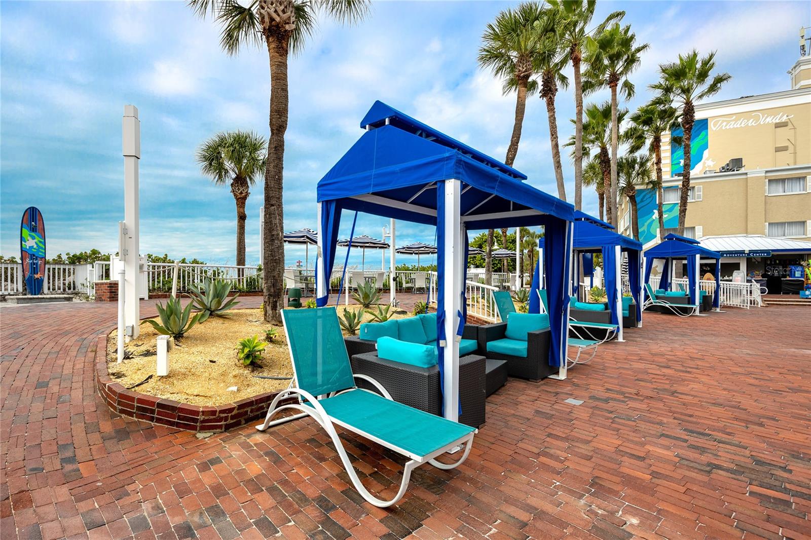 JACARANDA BEACH VILLAS CONDO - Residential