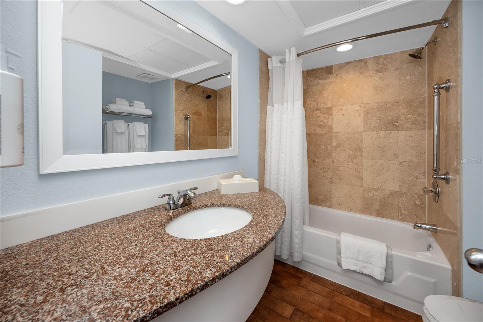 JACARANDA BEACH VILLAS CONDO - Residential