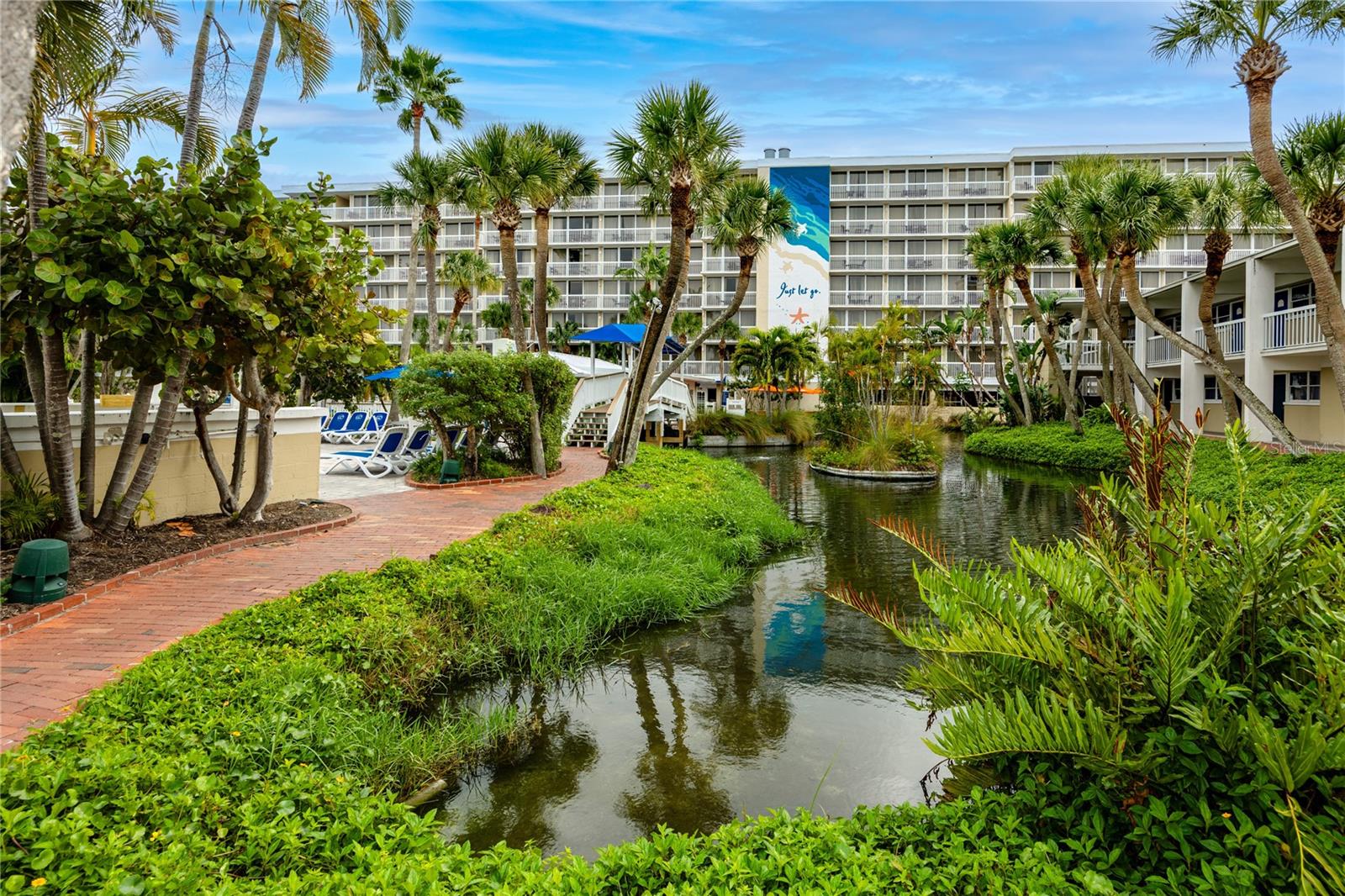 JACARANDA BEACH VILLAS CONDO - Residential