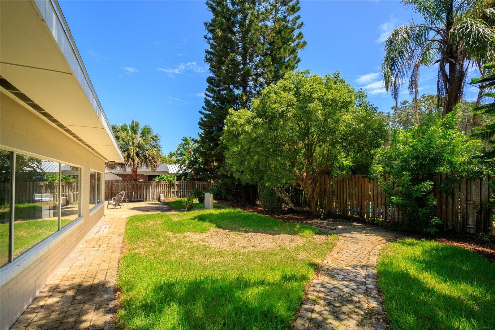 SANTA LUCIA SHORES UNREC 119 - Residential