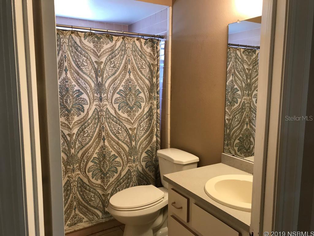 Florida Shores 01 - Residential Lease