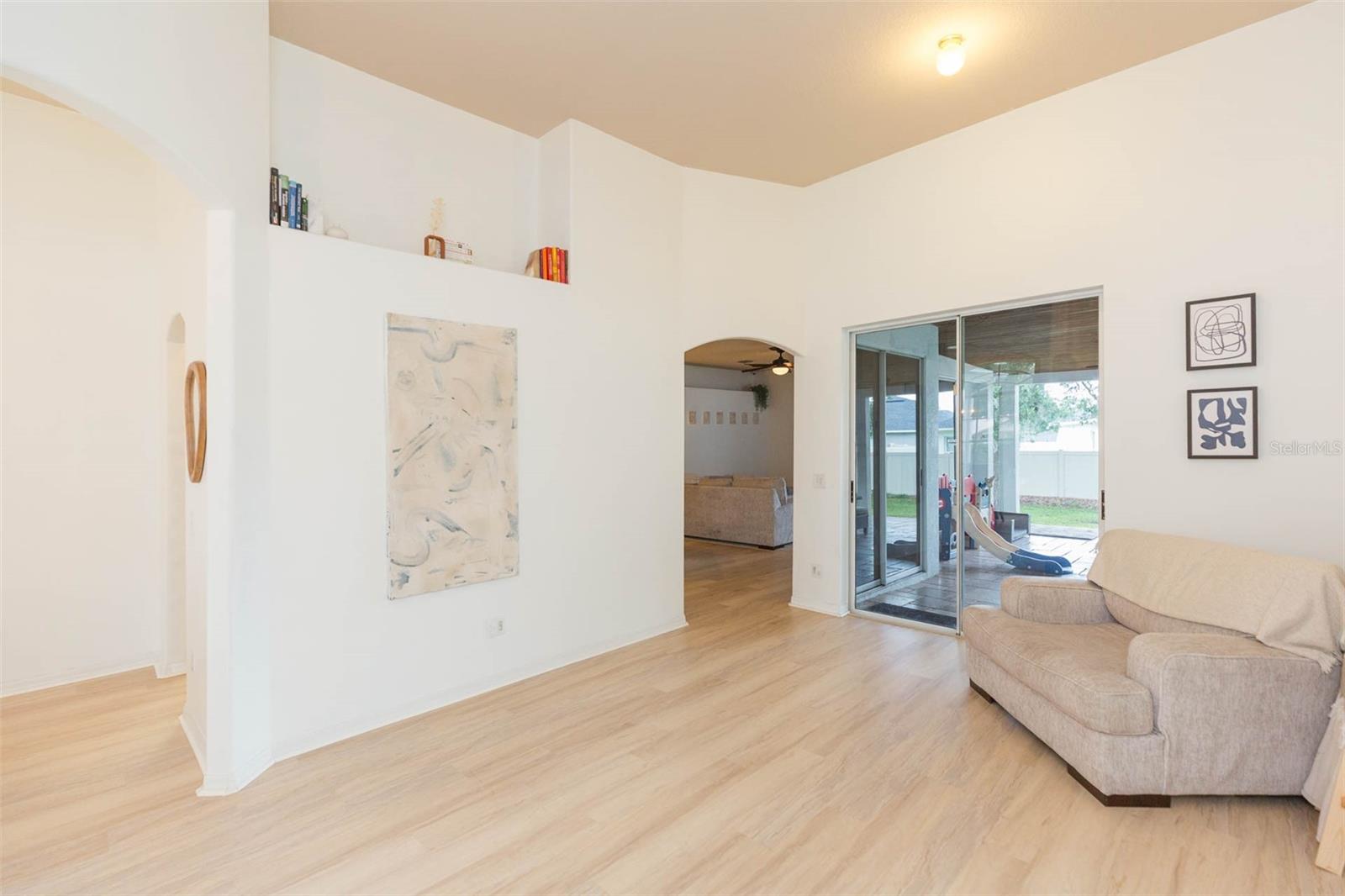 228 TAYLOR BAY LANE