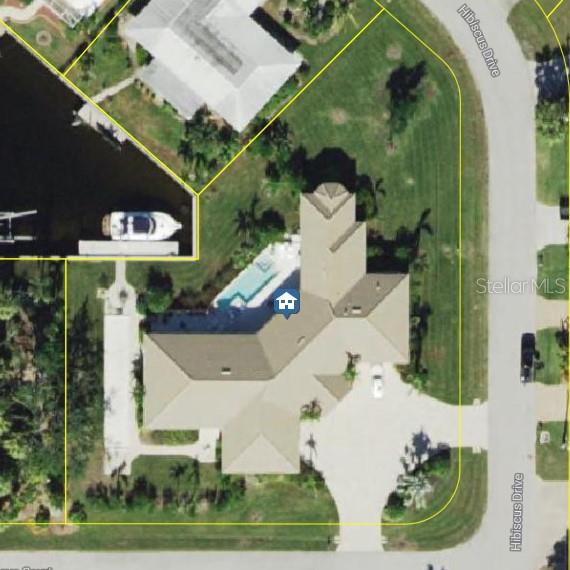 3 BED 4 BATH POOL HOME ON THE WATER WITH GULF ACCESS