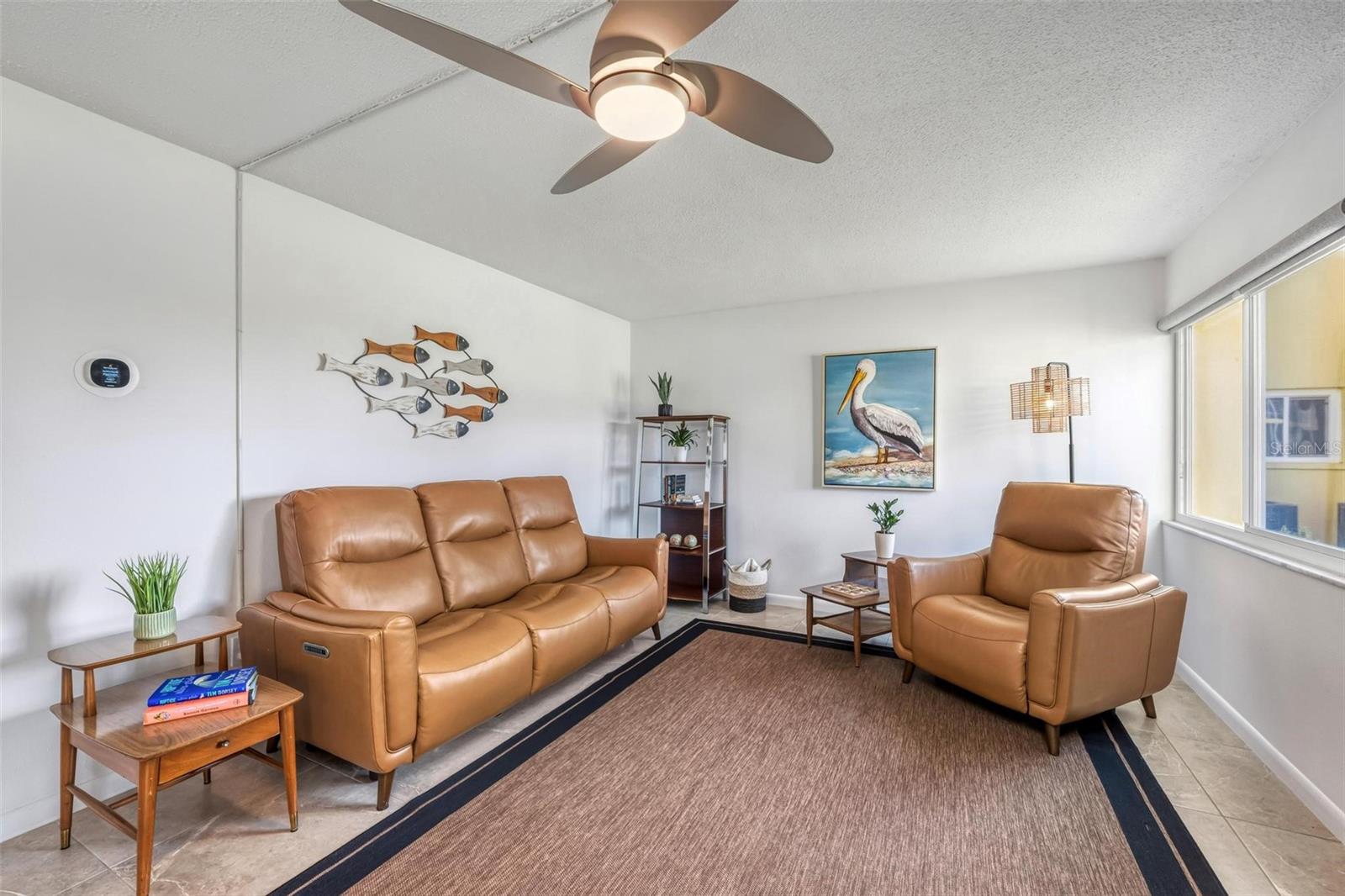 LYONS COVE - Residential