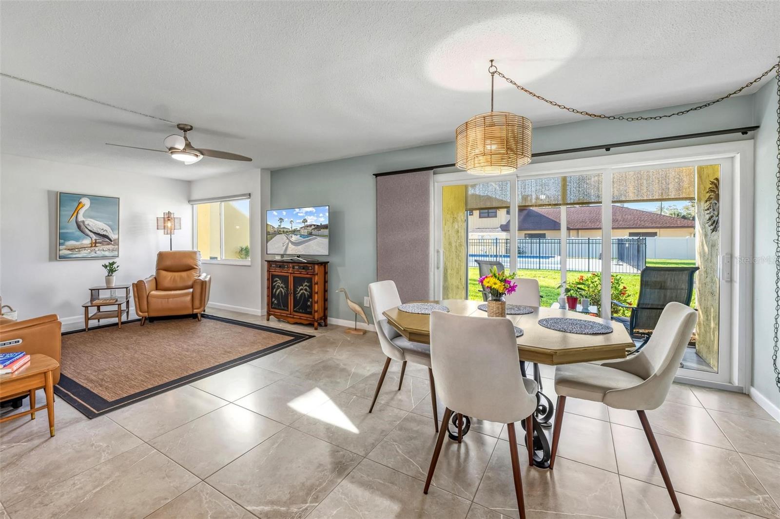 LYONS COVE - Residential