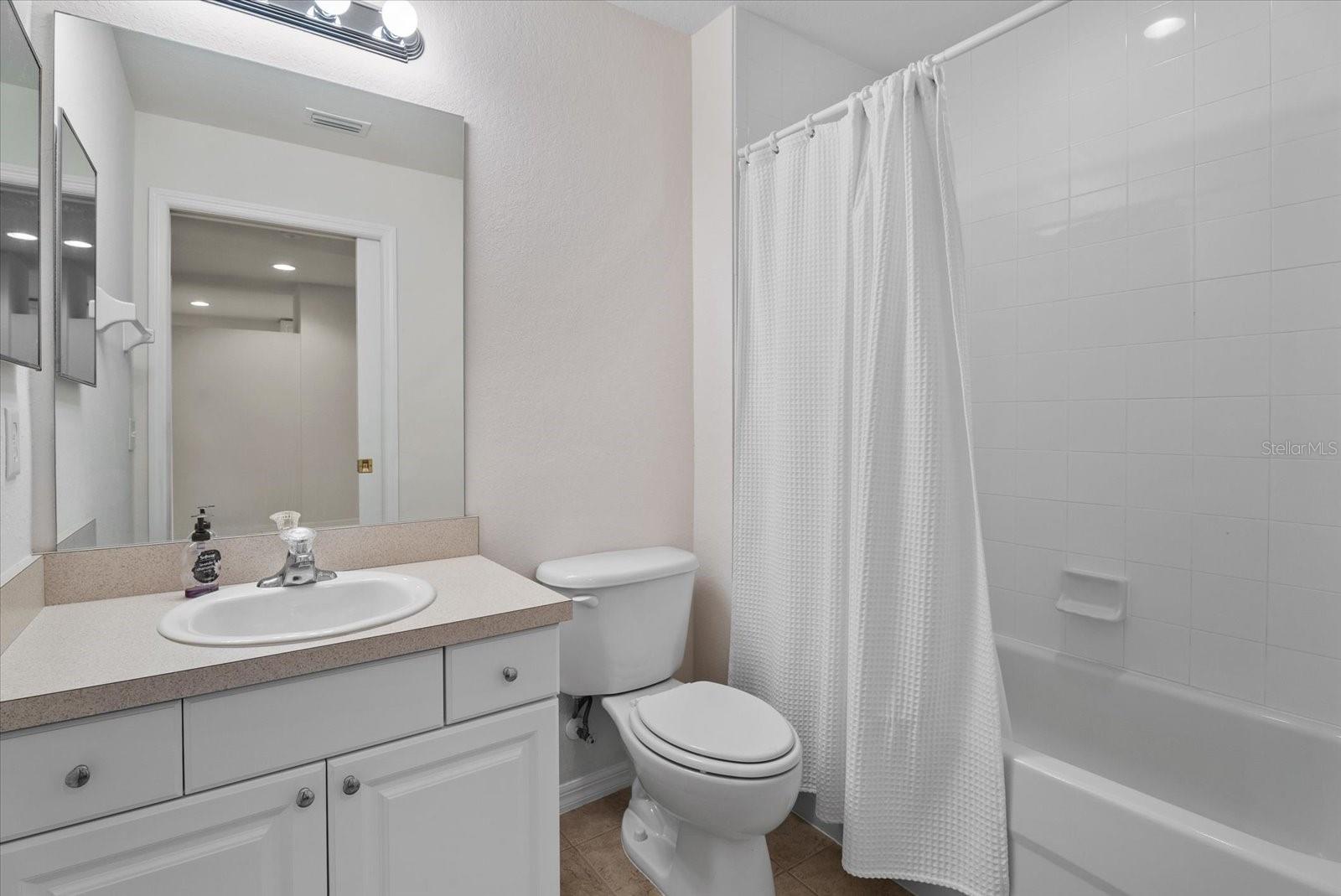 COLONY AT SABAL TRACE PH 01 - Residential