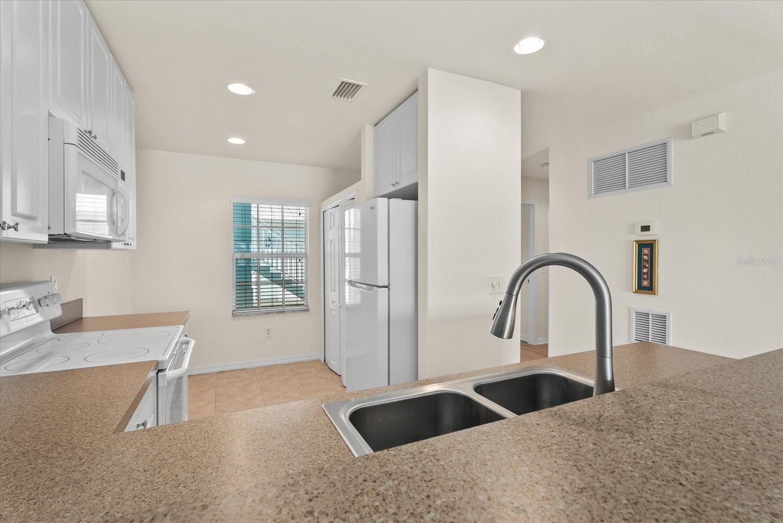 COLONY AT SABAL TRACE PH 01 - Residential