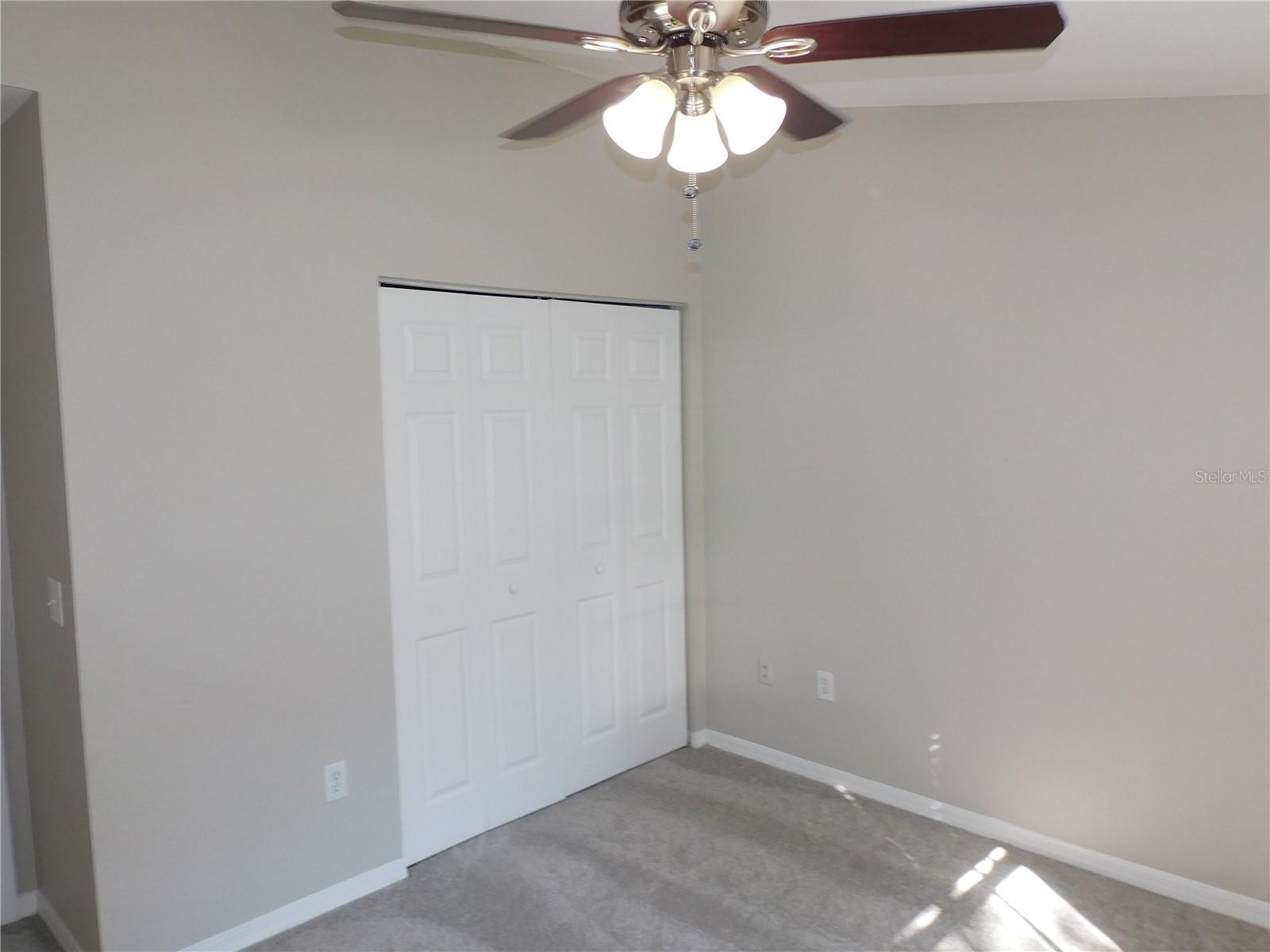 CRESCENT PLACE AT LAKE LOTUS CONDO - Residential