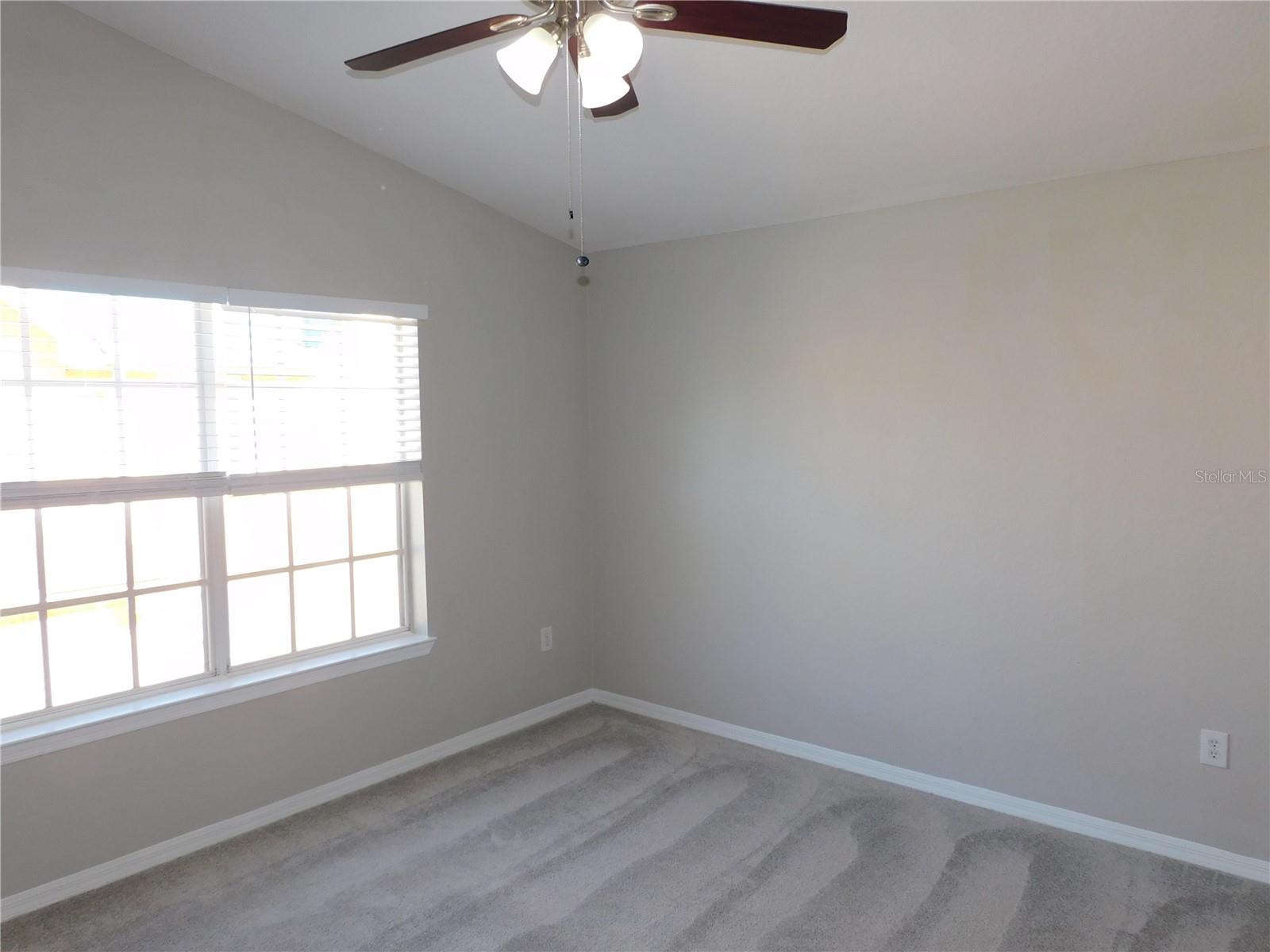 CRESCENT PLACE AT LAKE LOTUS CONDO - Residential