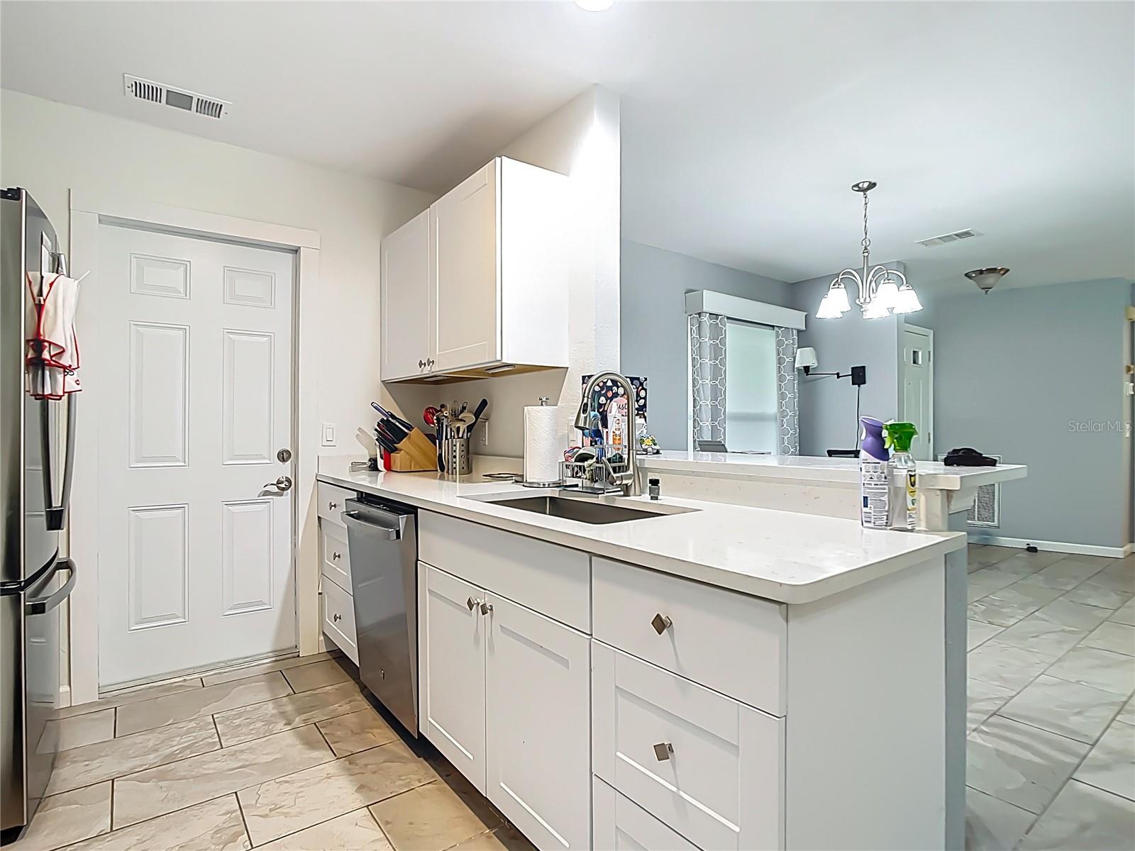 215 PERSIMMON STREET 52