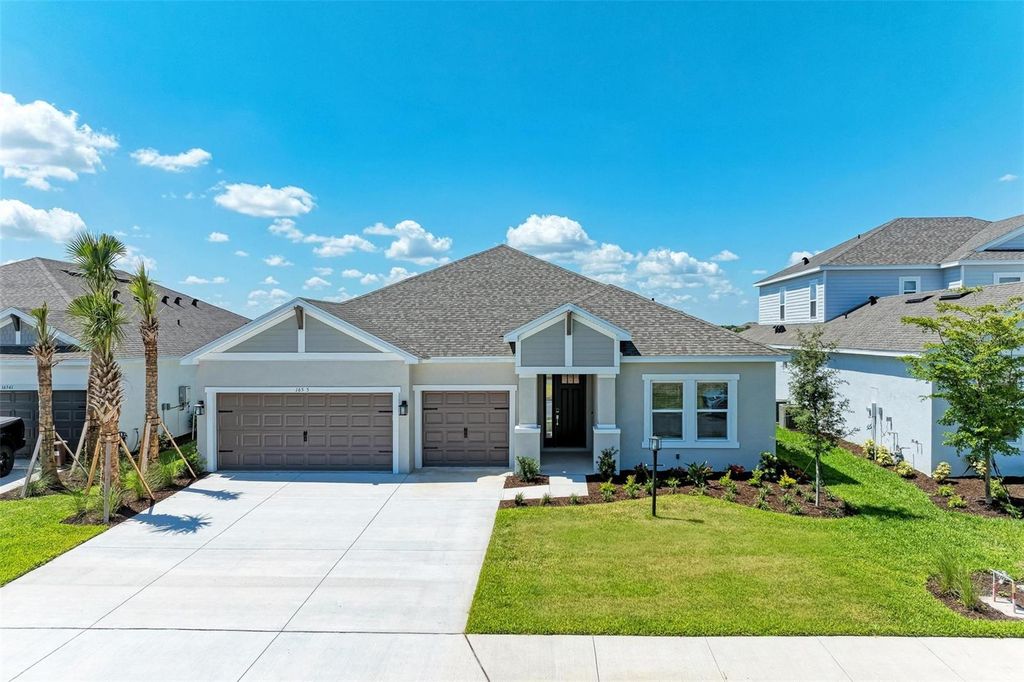 Esplanade at Azario Lakewood Ranch Homes for Sale 8 Photo of 16545 Star Grass Circle, Bradenton, FL 34211 (MLS # A4669225)