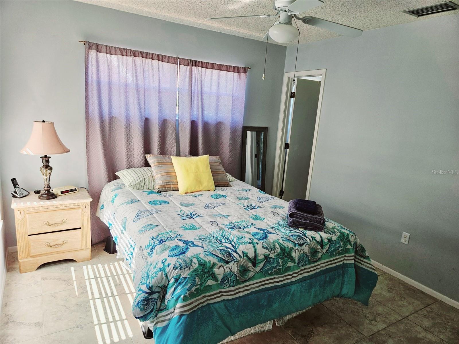 TOWNHOUSES OF LAKESIDE SOUTH - Residential Lease