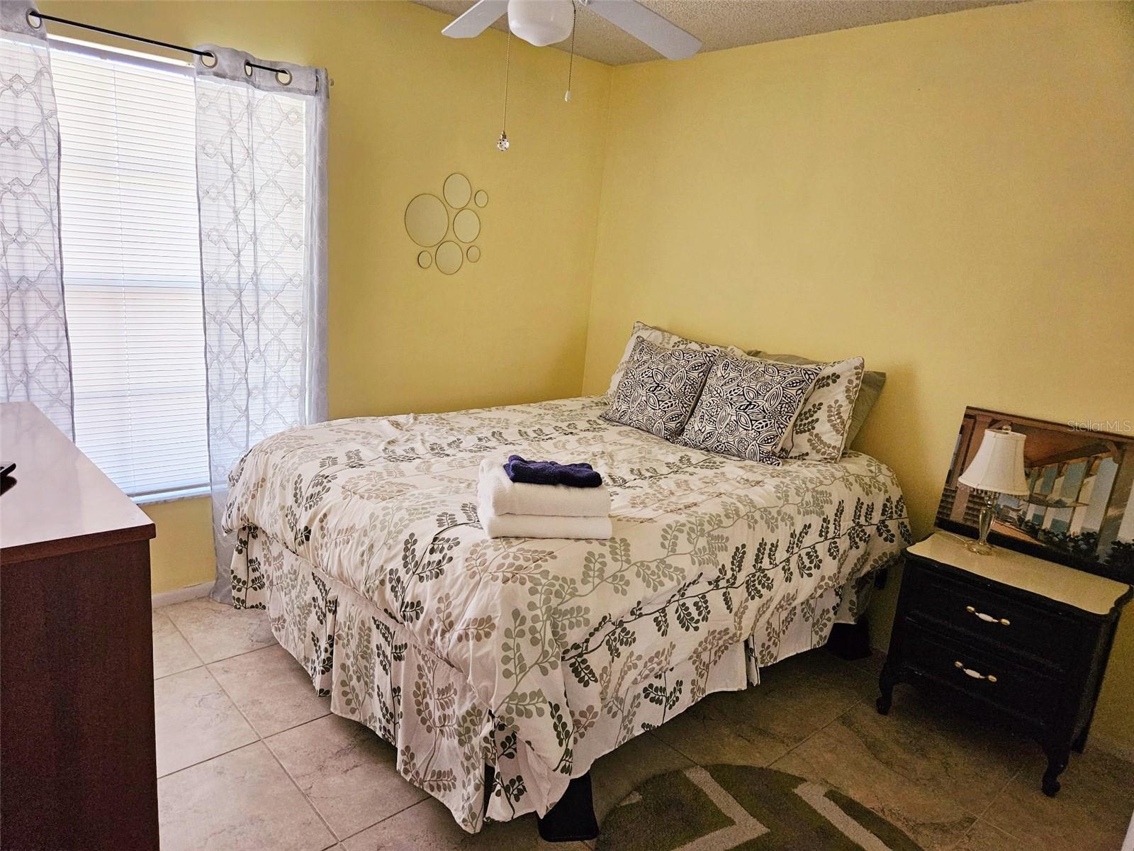 TOWNHOUSES OF LAKESIDE SOUTH - Residential Lease