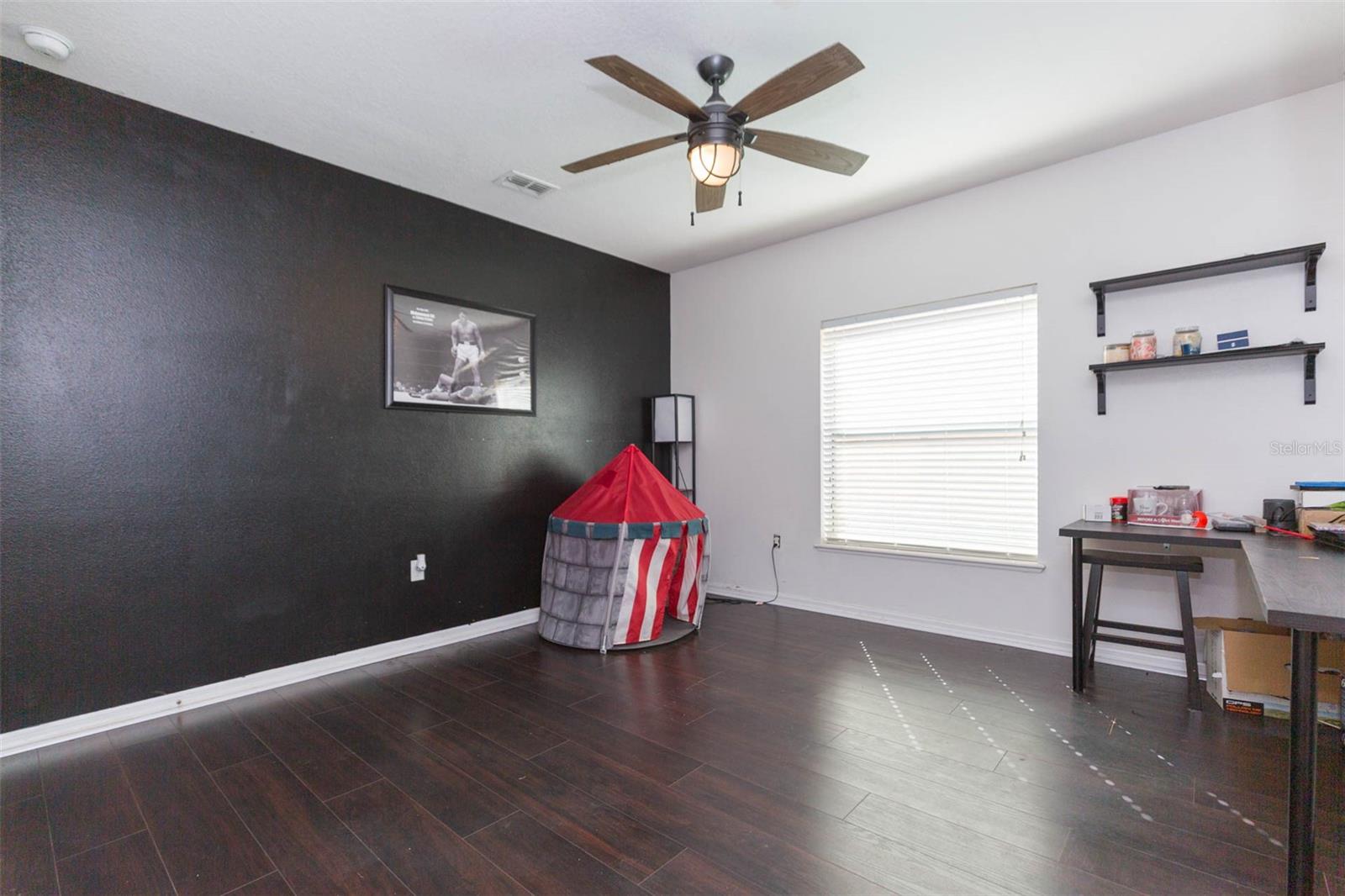 ABBEY GLEN I A-E - Residential