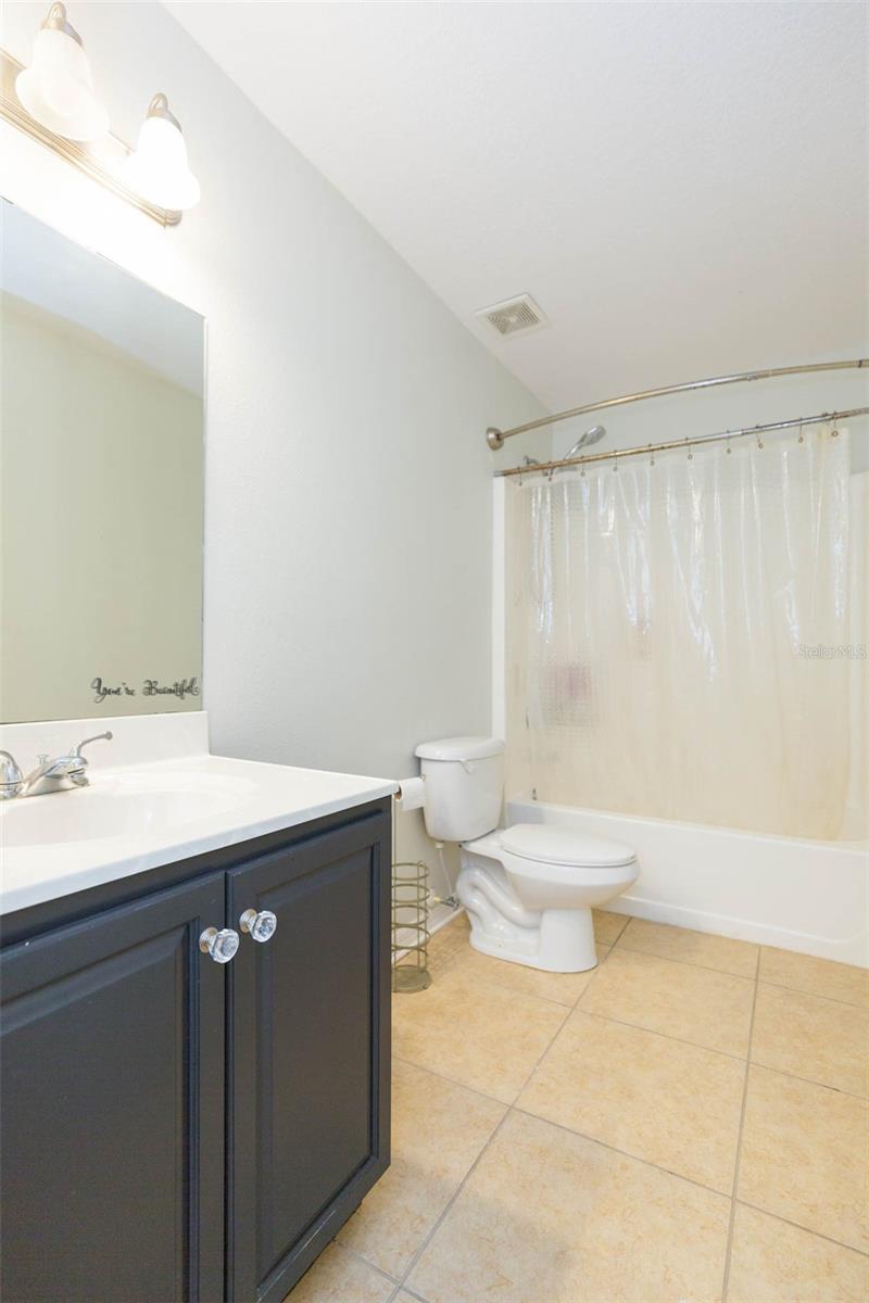 ABBEY GLEN I A-E - Residential