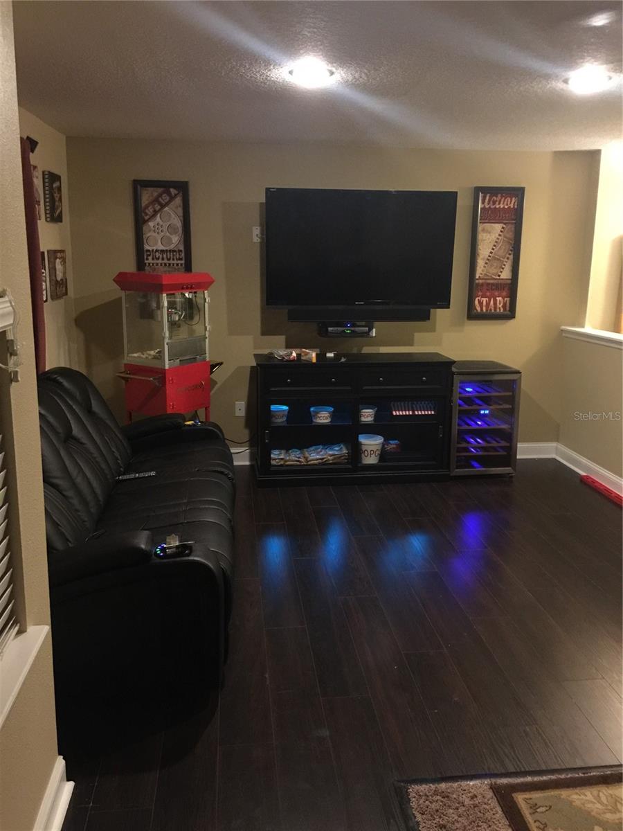 ABBEY GLEN I A-E - Residential