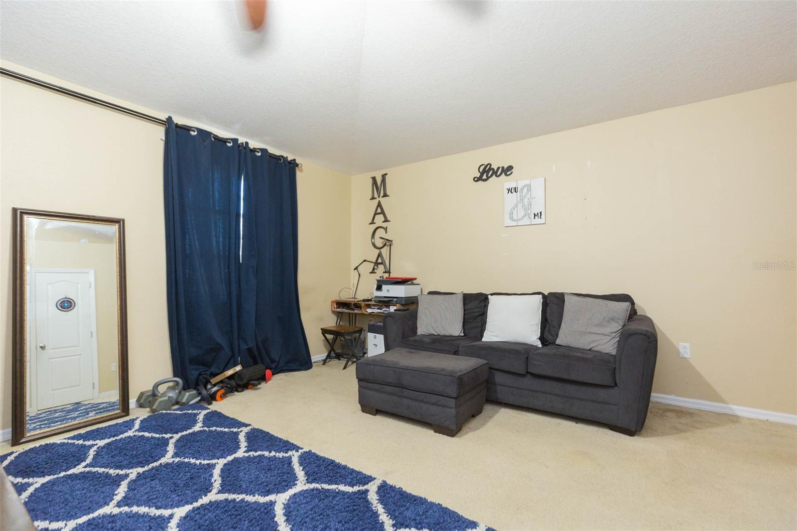 ABBEY GLEN I A-E - Residential