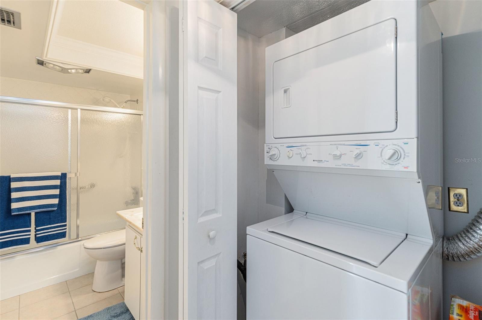 SEVILLE CONDO 8 - Residential