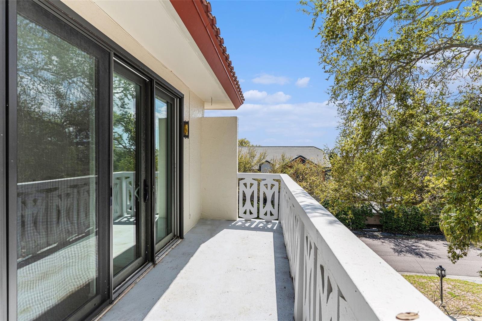 SEVILLE CONDO 8 - Residential