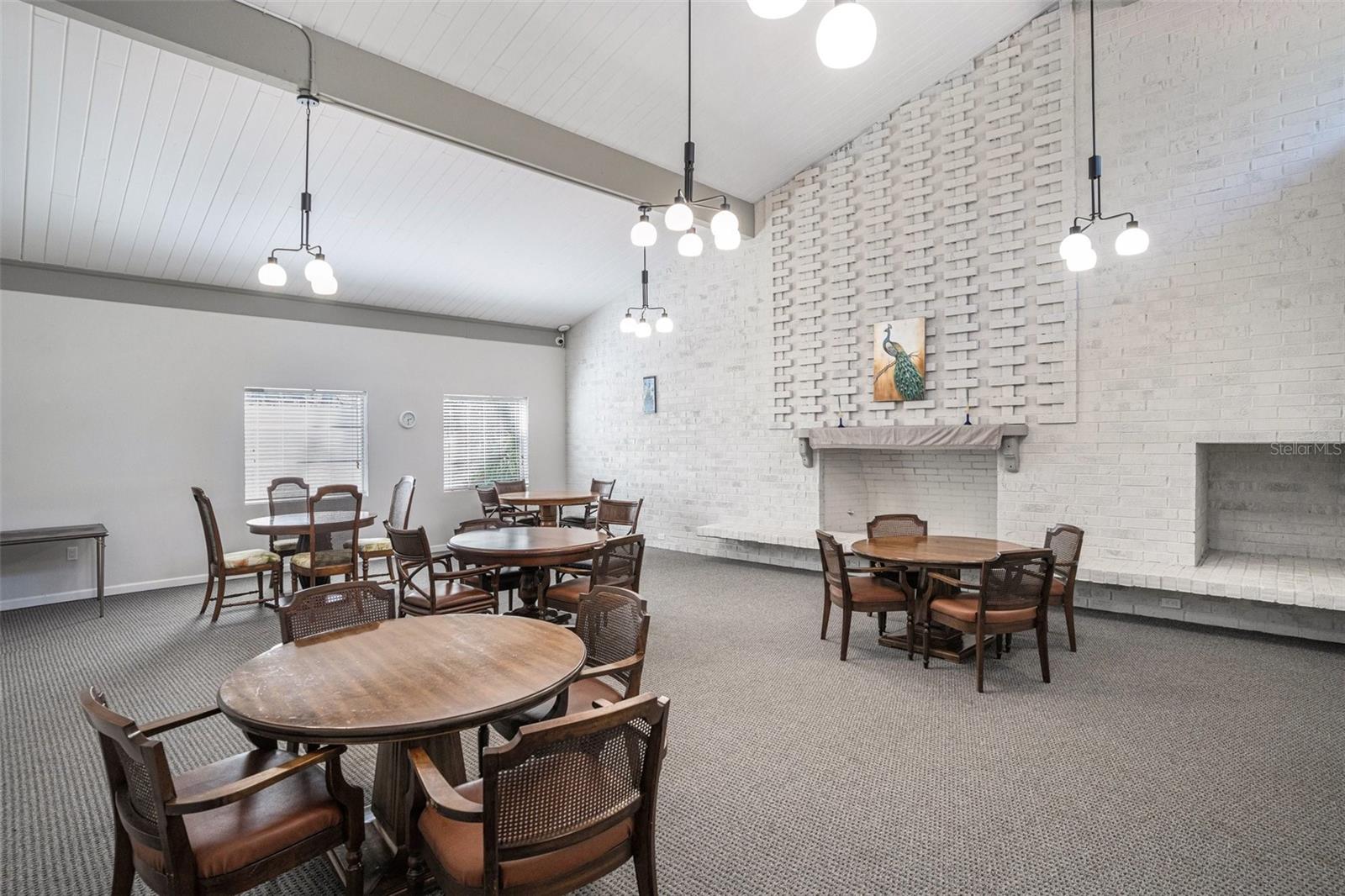 SEVILLE CONDO 8 - Residential