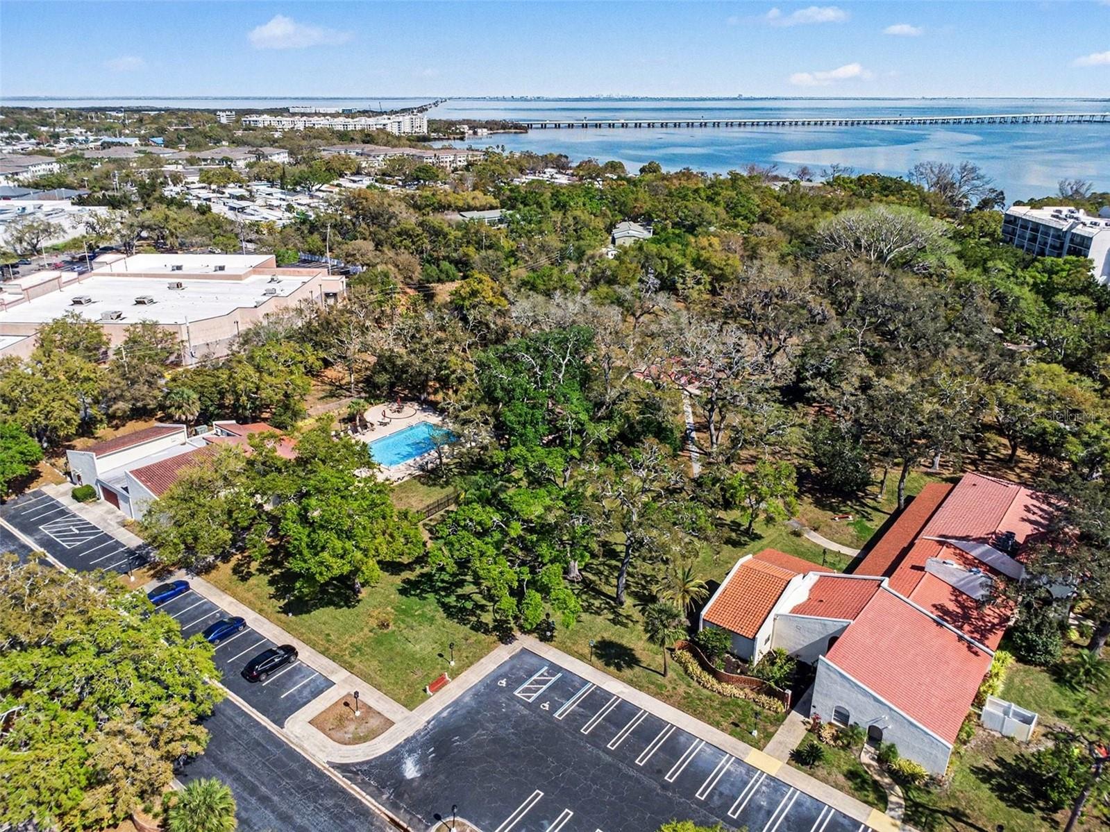 SEVILLE CONDO 8 - Residential