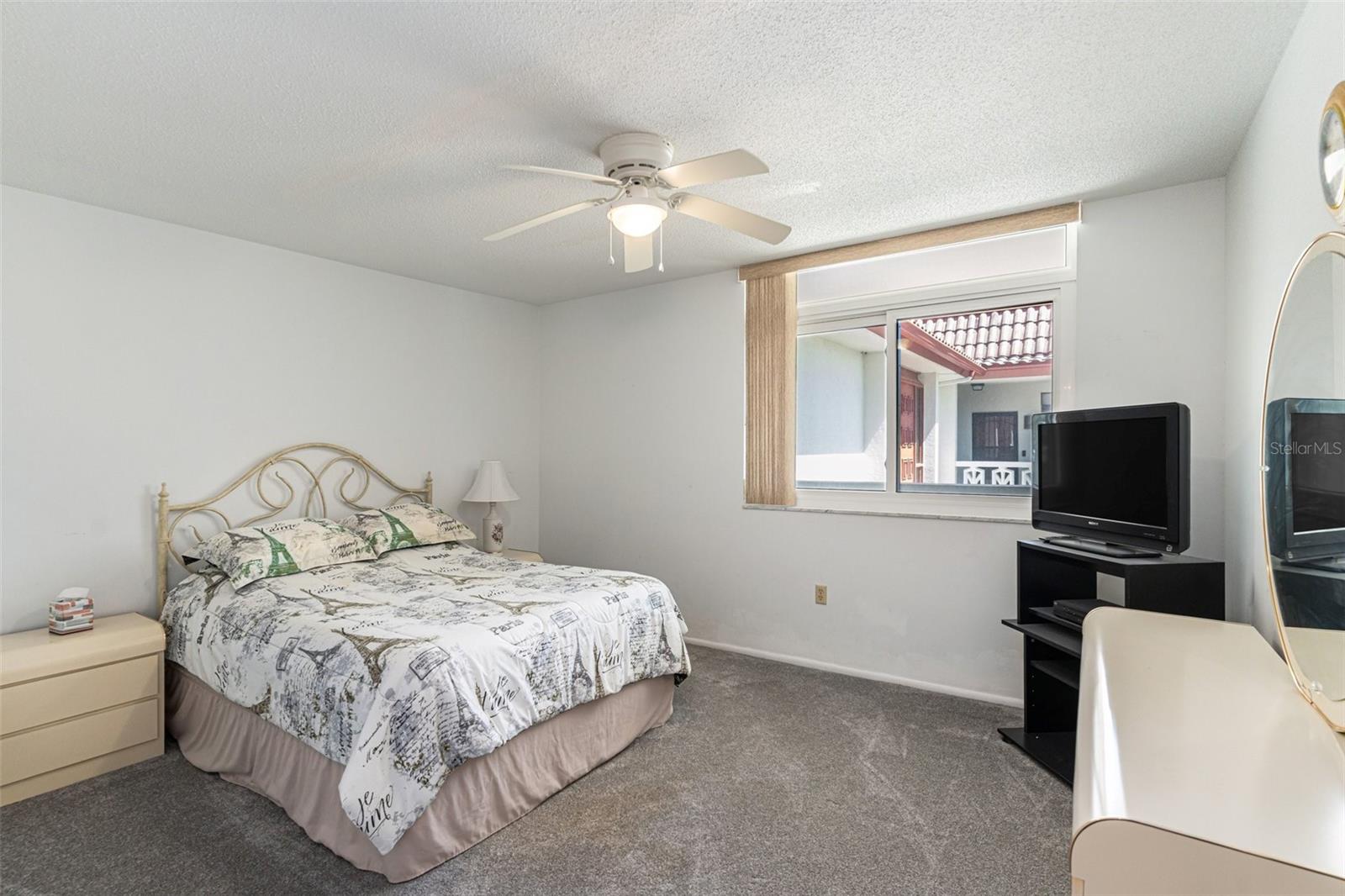 SEVILLE CONDO 8 - Residential