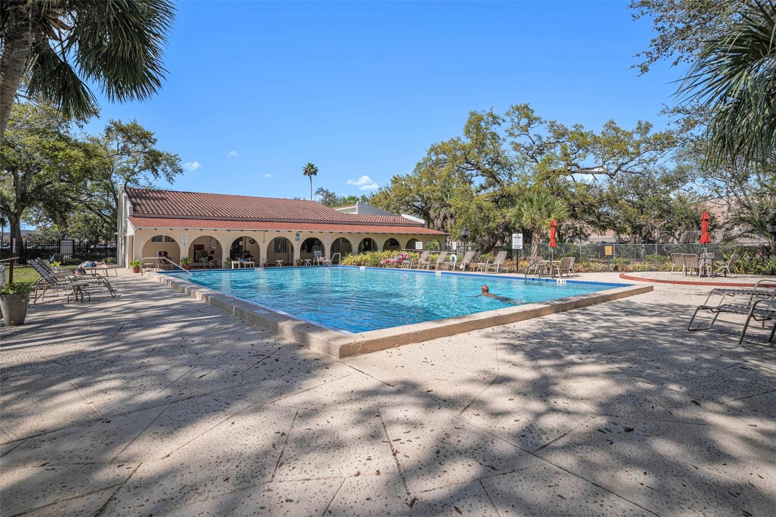 SEVILLE CONDO 8 - Residential