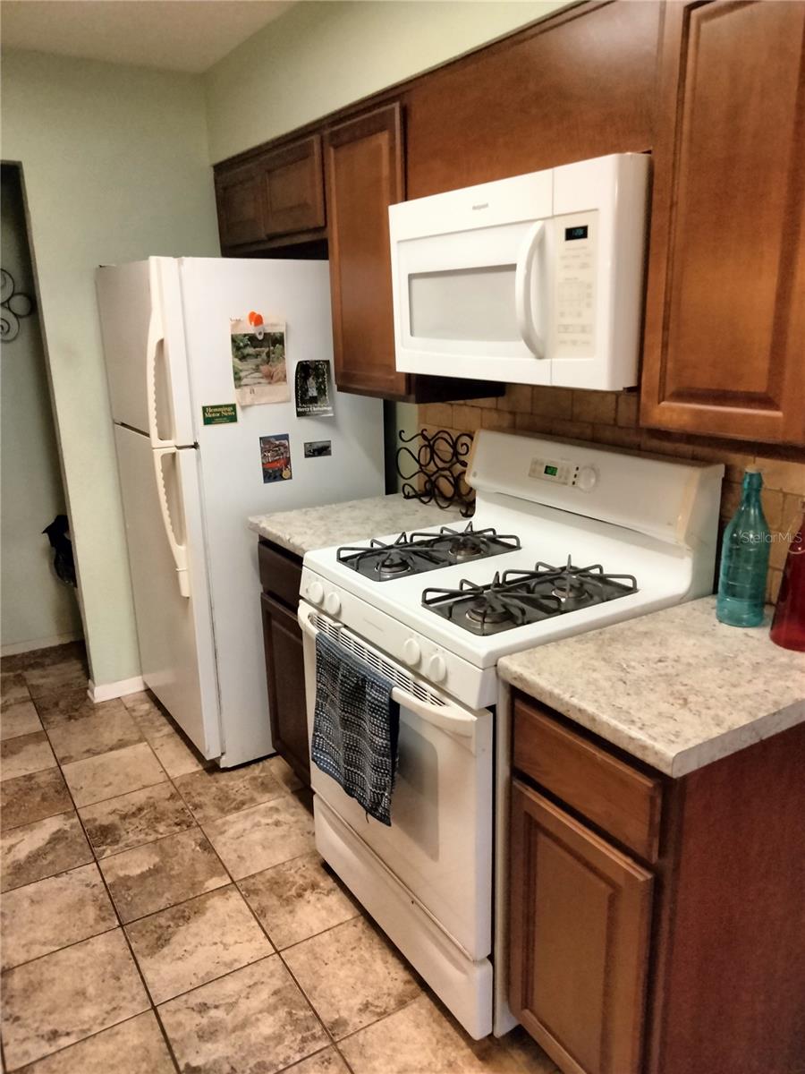 KEENE LAKE MANOR - Residential