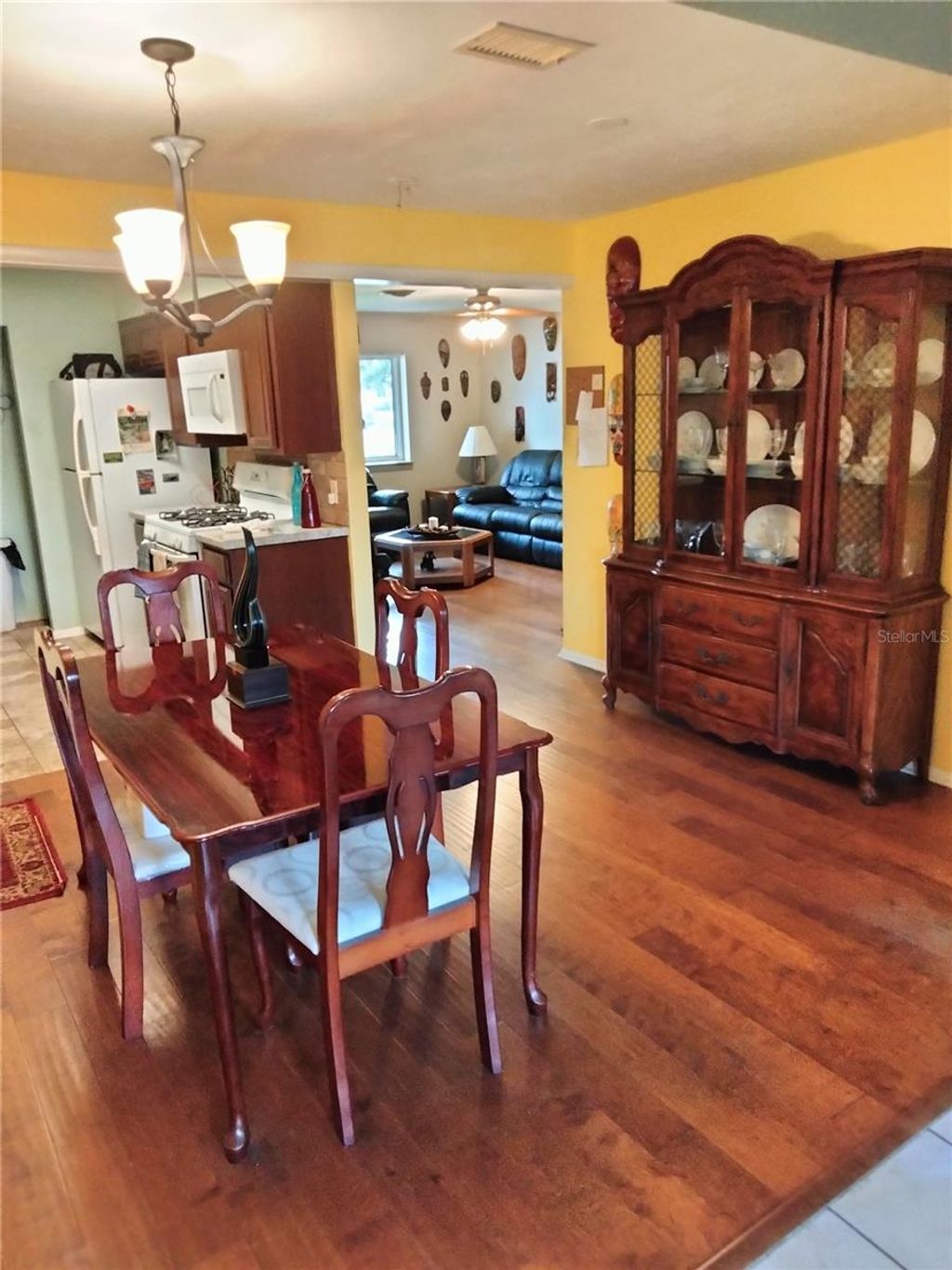 Photo of 2301 Fairlane Drive, Largo, FL 33771 (MLS # TB8436839)