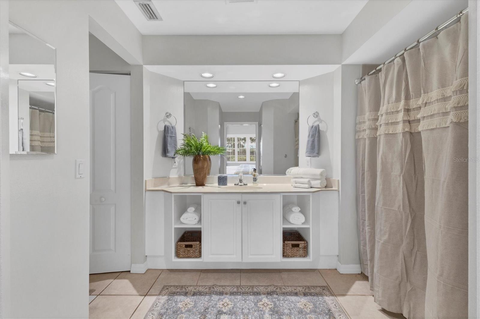 BOLLETTIERI RESORT VILLAS VI - Residential