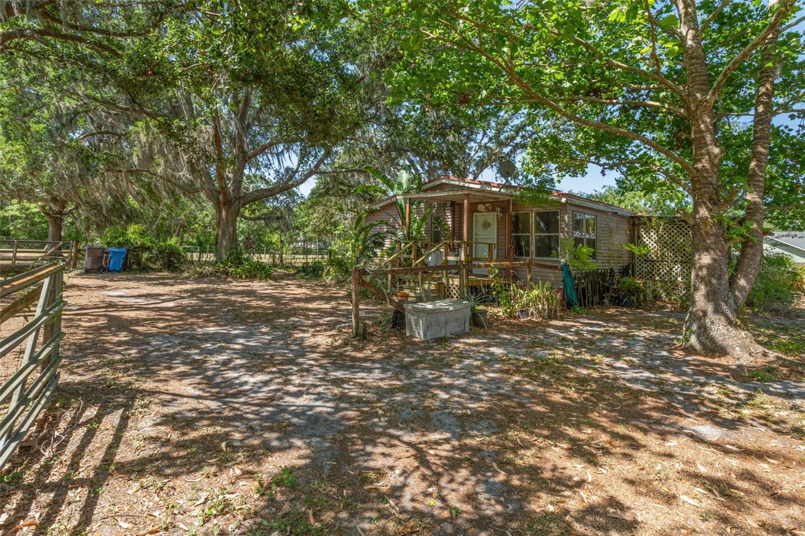 5940 KELLY ROAD