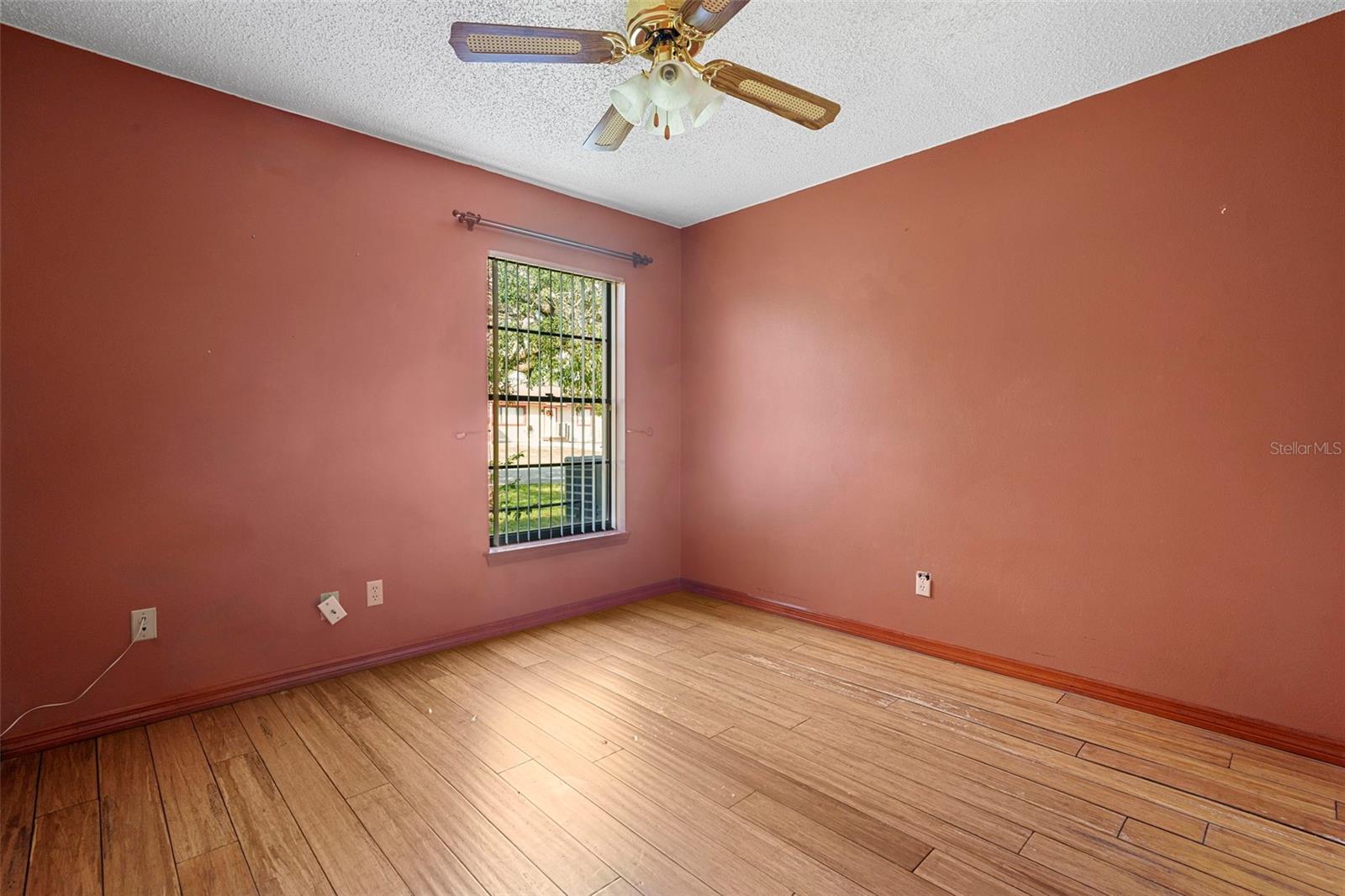 DELTONA LAKES UNIT 15 - Residential