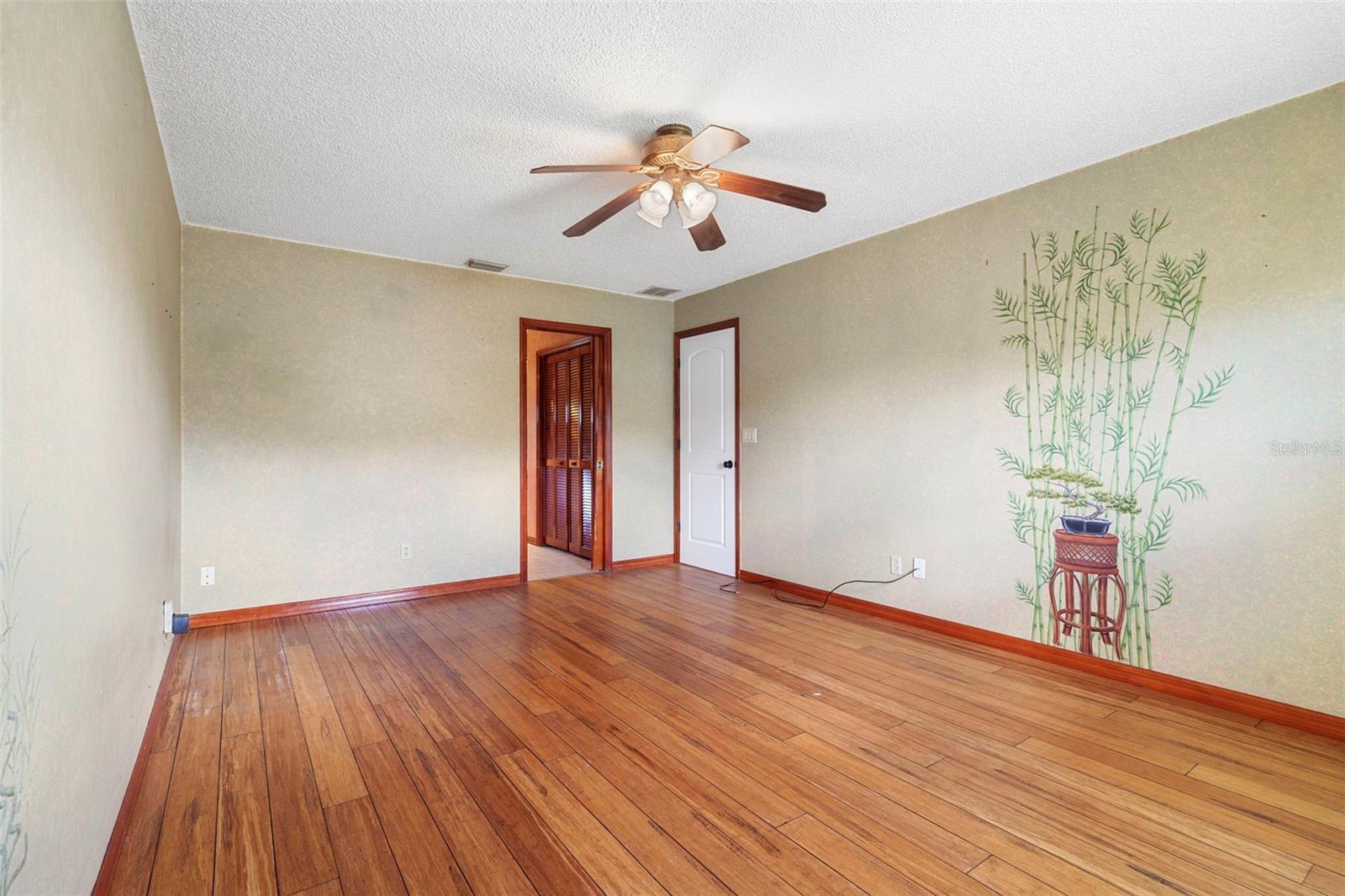 DELTONA LAKES UNIT 15 - Residential