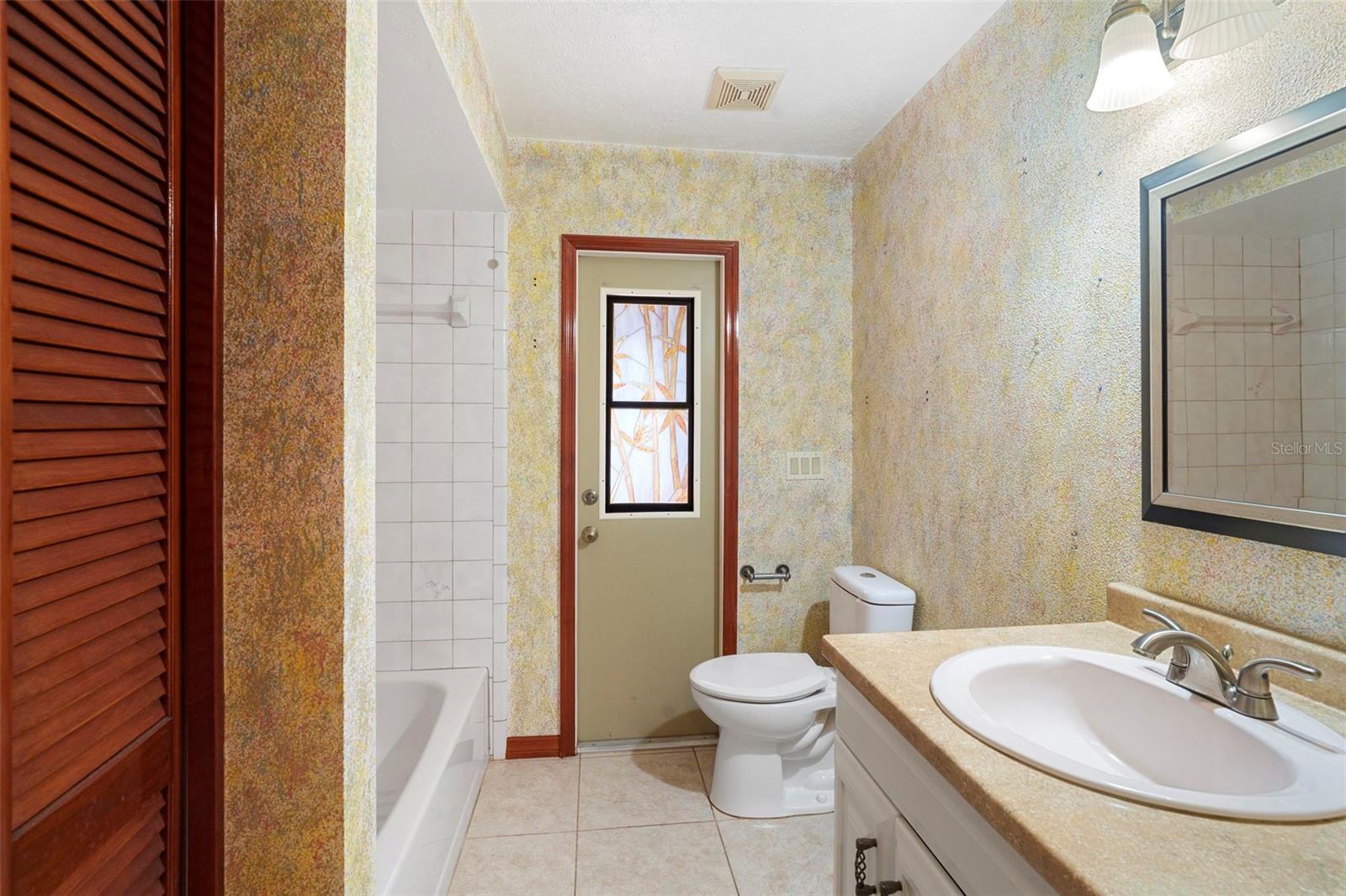 DELTONA LAKES UNIT 15 - Residential