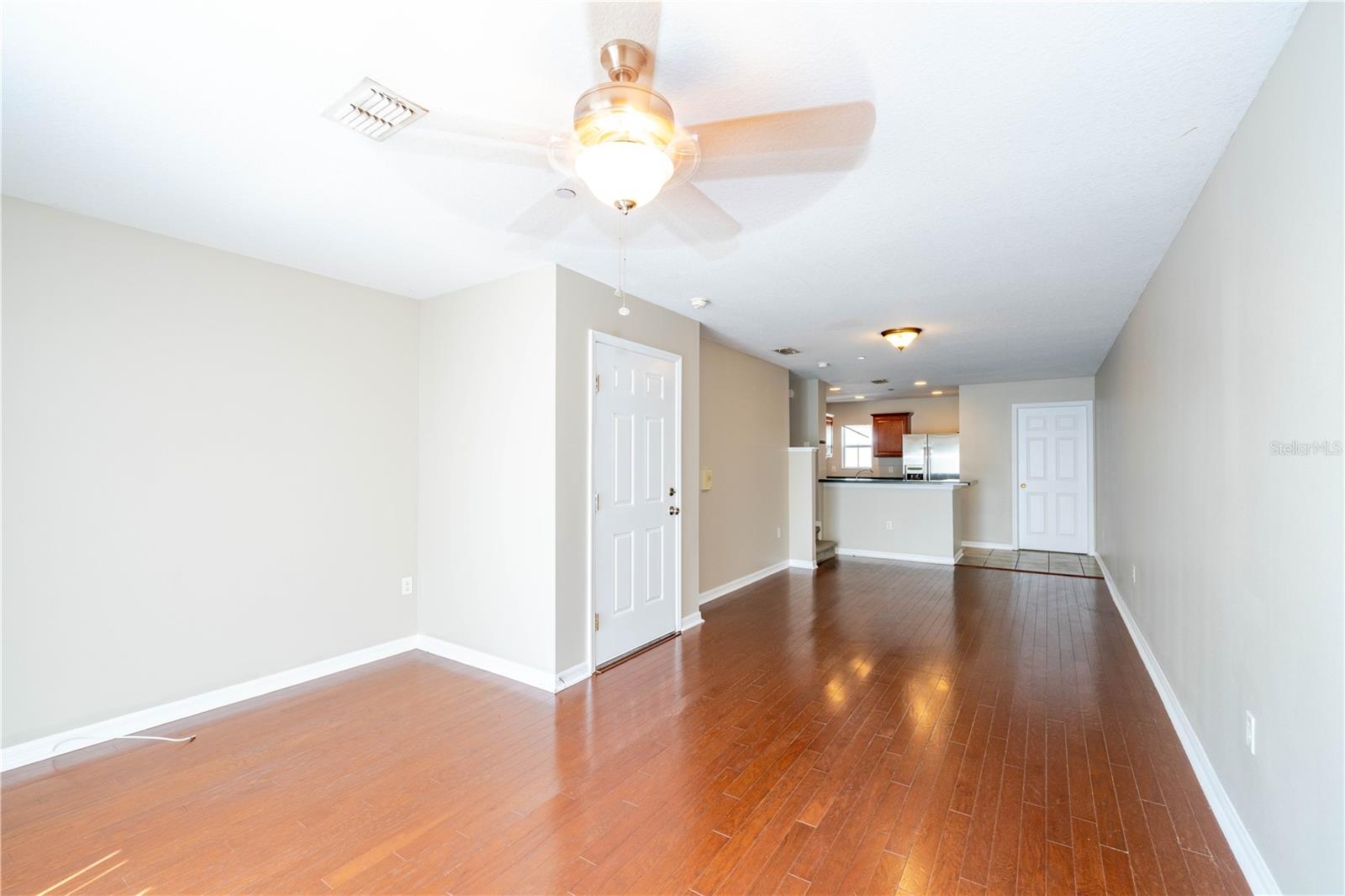 PALM RIVER TWNHMS PH 01 - Residential