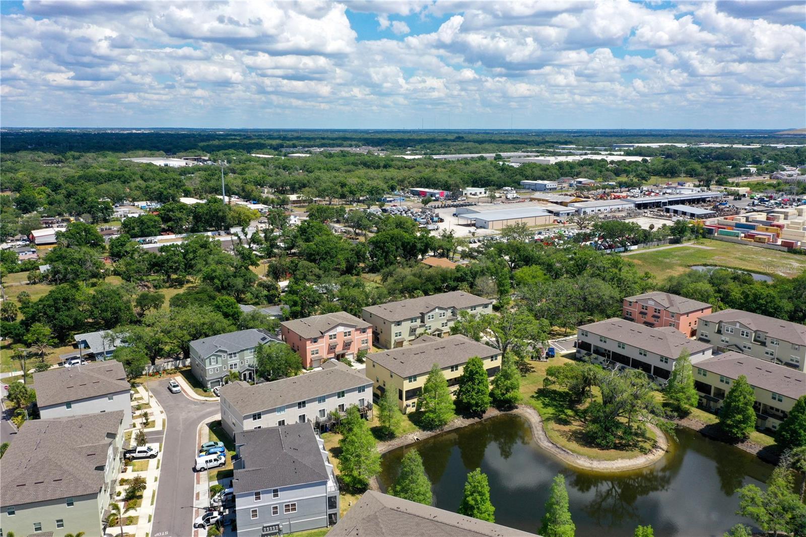 PALM RIVER TWNHMS PH 01 - Residential