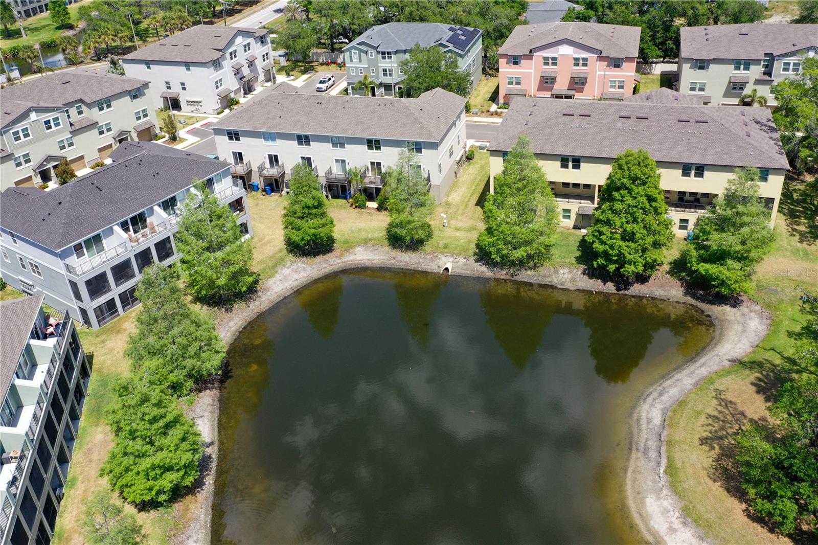 PALM RIVER TWNHMS PH 01 - Residential