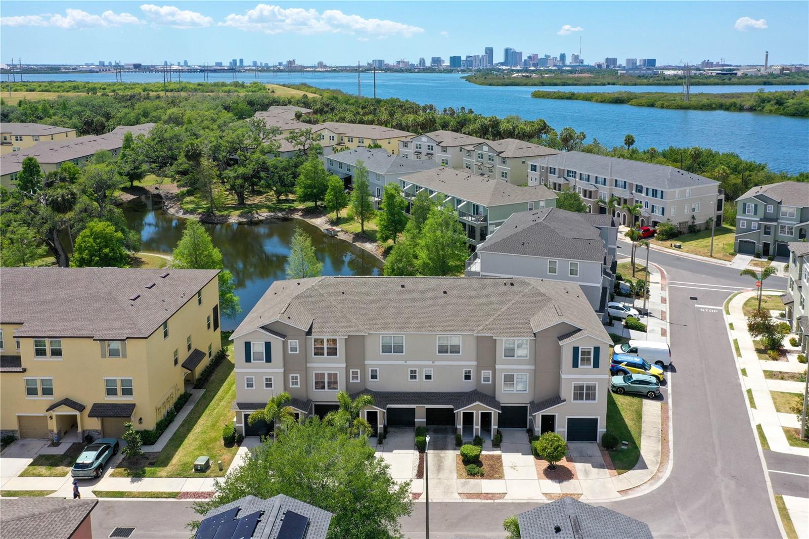 PALM RIVER TWNHMS PH 01 - Residential