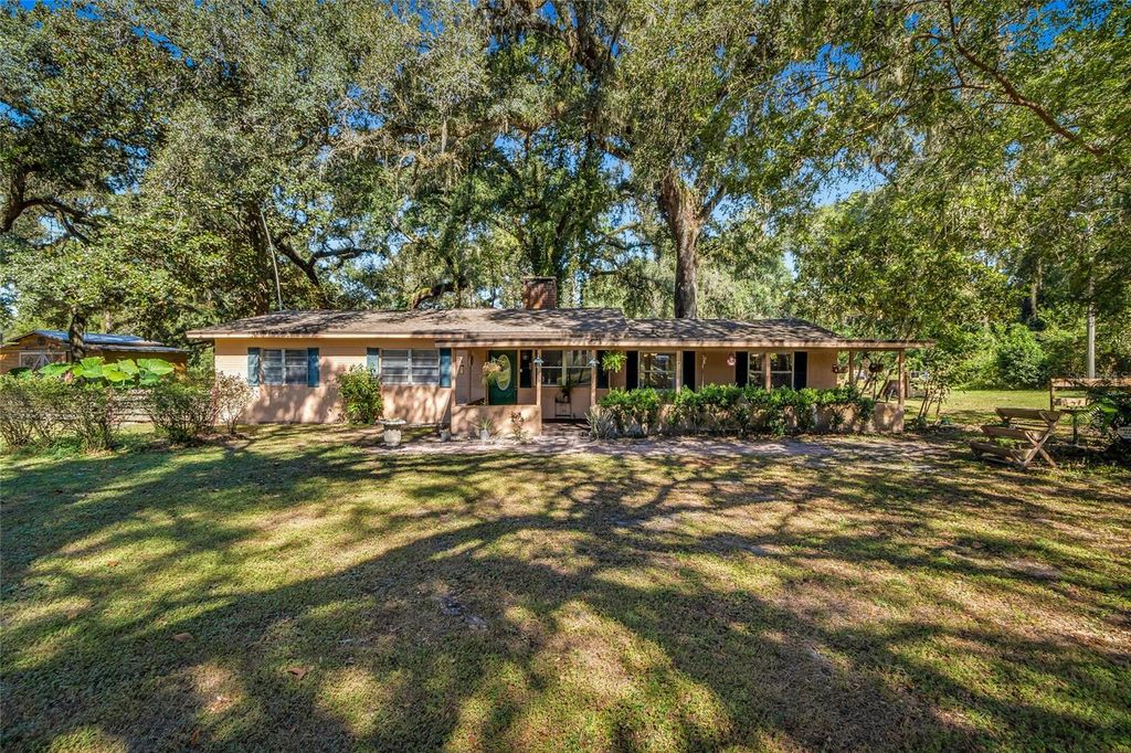 Photo of 5012 C Cr-476-B, Bushnell, FL 33513 (MLS # G5103738)