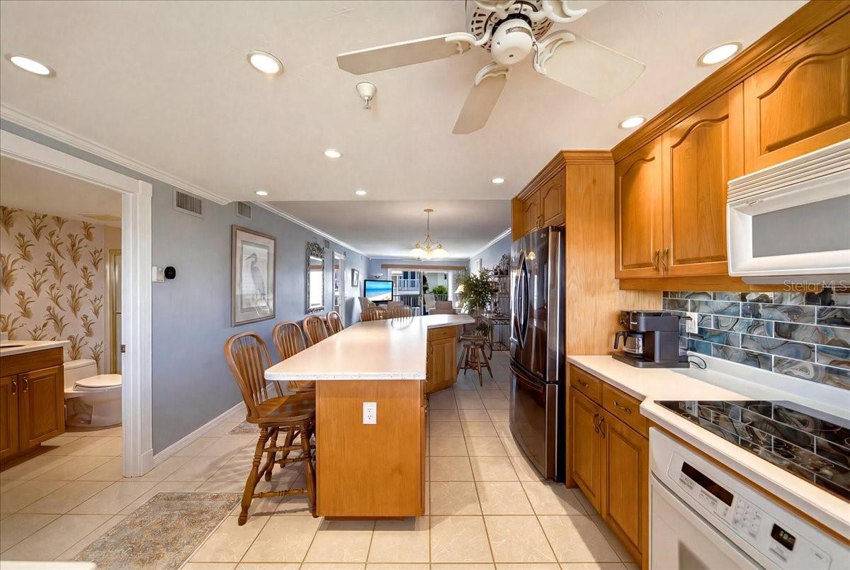 1480 GULF BOULEVARD 202