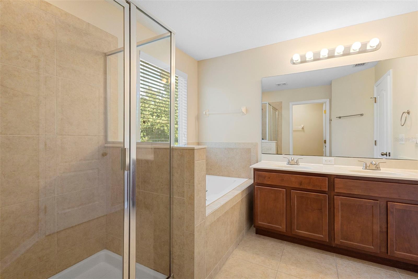 BROOKS LANDING - Residential Lease