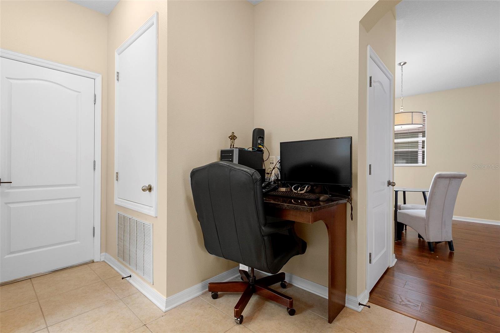 BROOKS LANDING - Residential Lease