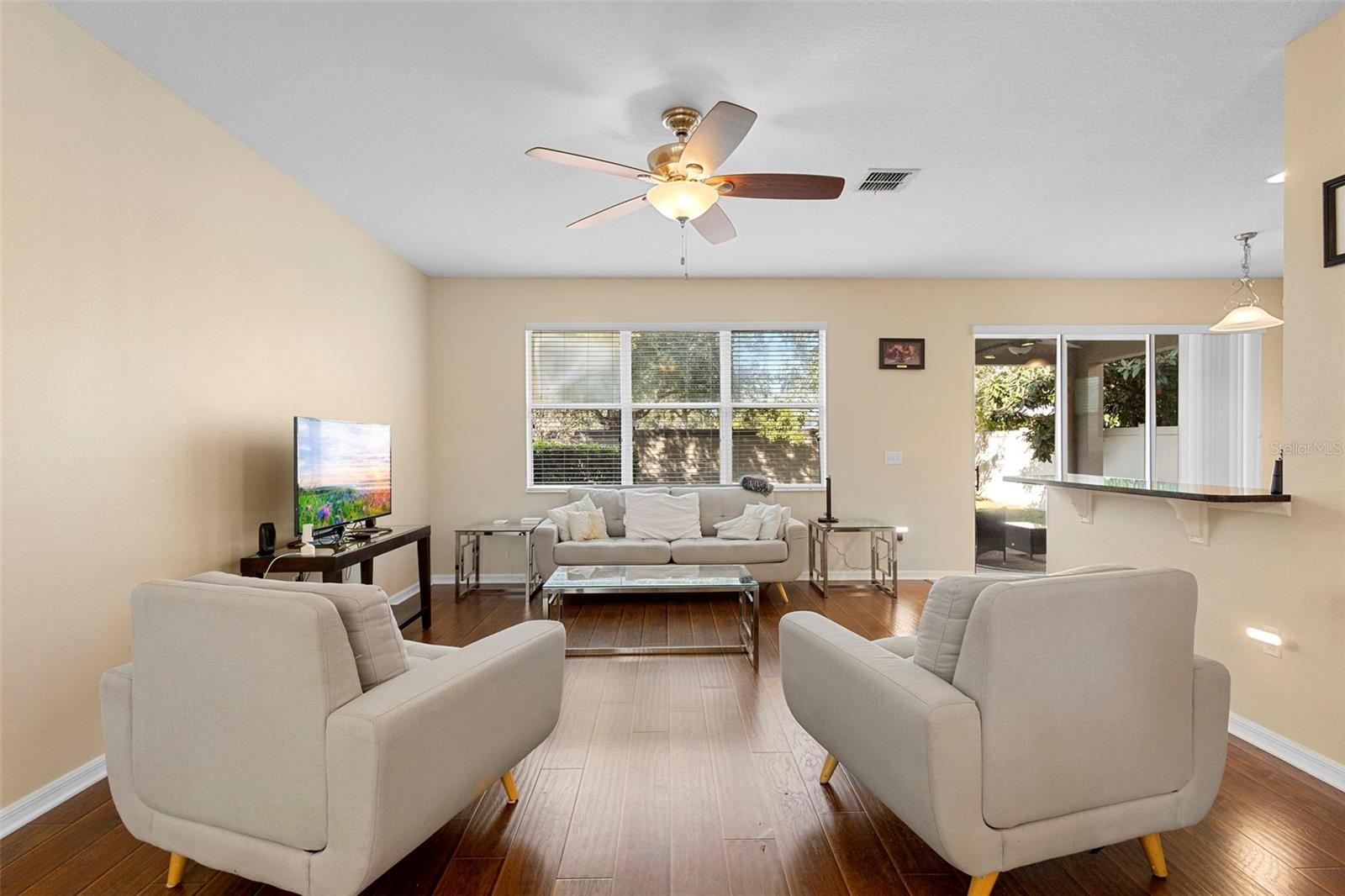 BROOKS LANDING - Residential Lease