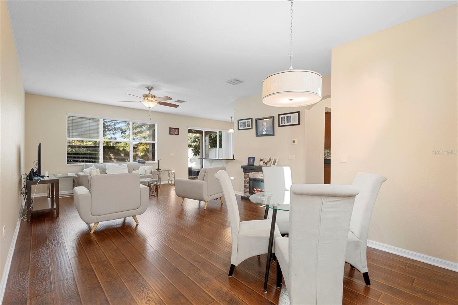 BROOKS LANDING - Residential Lease