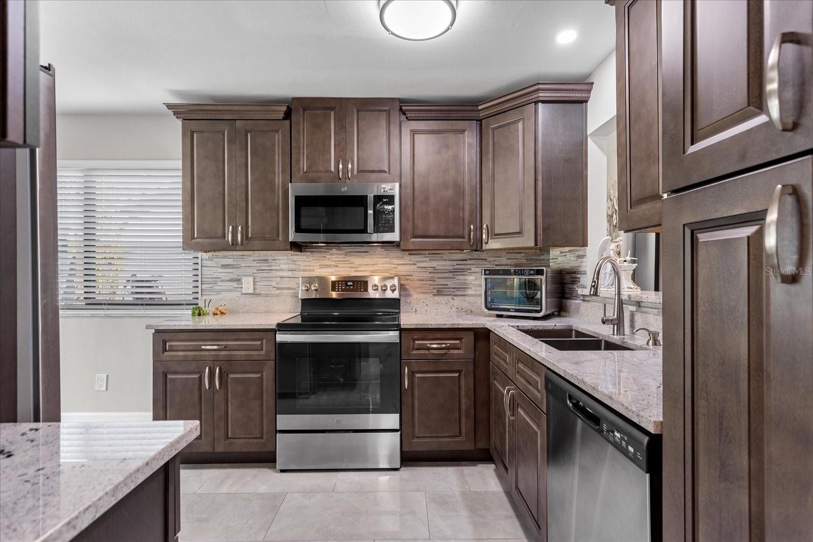 GOVERNORS POINT PH 2 - Residential