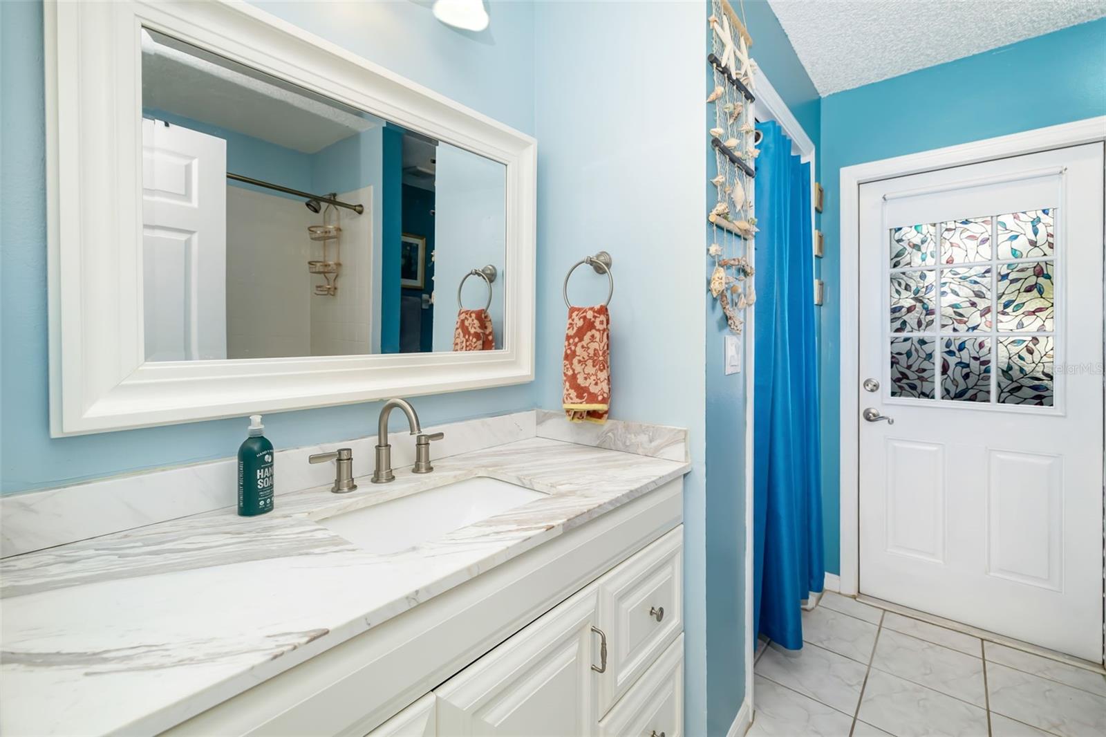 CEDAR CREEK - Residential