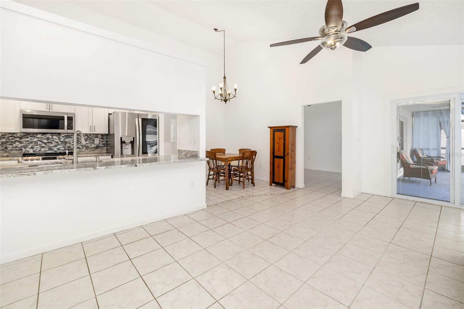 CEDAR CREEK - Residential